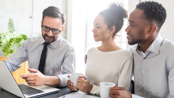 Free Personalized Financial Help-Spotlight Image Link