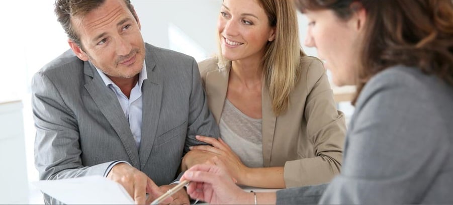 couple discussing portfolio management