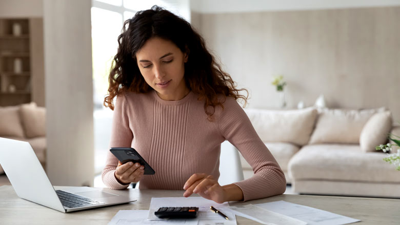 man stressed paying bills