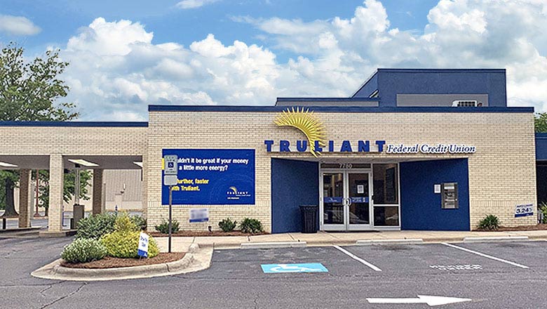 Truliant unveils Hanes Mall operations center